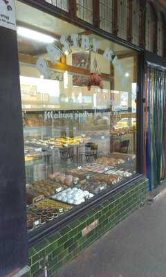 06 Muffins and More